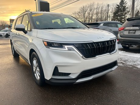 2023 Kia Carnival LX+