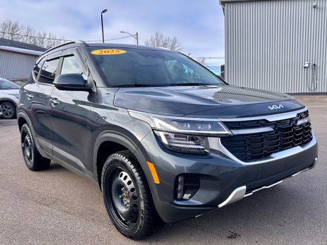 2025 Kia Seltos EX AWD