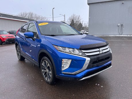 2019 Mitsubishi ECLIPSE CROSS ES AWD