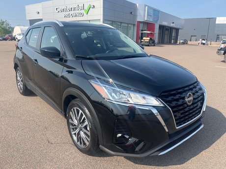 2025 Nissan Kicks Play SV