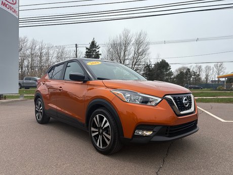 2019 Nissan Kicks S