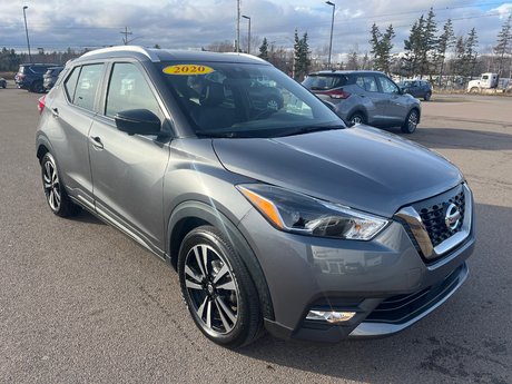 2020 Nissan KICKS SR