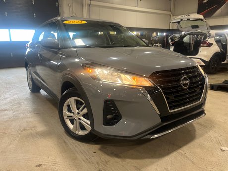 2022 Nissan Kicks S