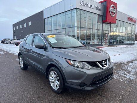 2017 Nissan Qashqai S