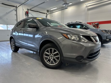 2019 Nissan Qashqai S