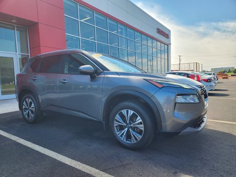 2023 Nissan Rogue SV MOONROOF