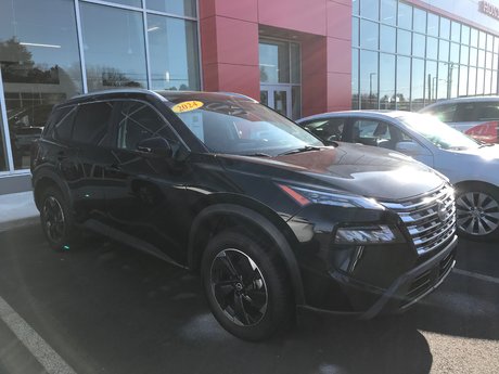 2024 Nissan Rogue SV Moonroof AWD