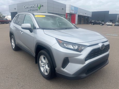 2019 Toyota RAV4 LE AWD