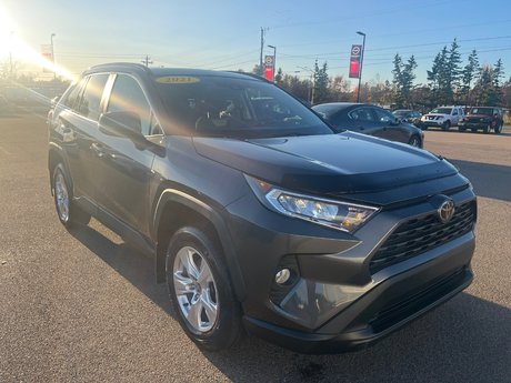 2021 Toyota RAV4 XLE AWD