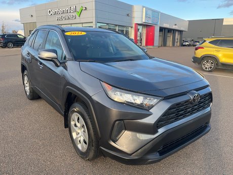 2021 Toyota RAV4 LE AWD