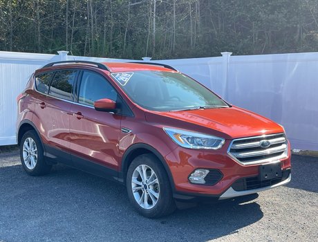 2019 Ford Escape SEL | Leather | Cam | USB | Htd Seats |