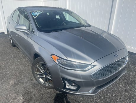 2020 Ford FUSION HYBRID Titanium | Htd / Vented leather | Nav | Sunroof |