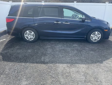 2019 Honda Odyssey Touring | Leather | Sunroof | Nav | Cam | USB
