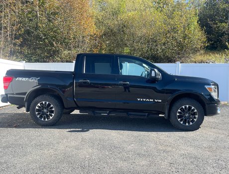 2018 Nissan Titan Pro-4X | Leather | Nav | Cam | USB | Htd Seats