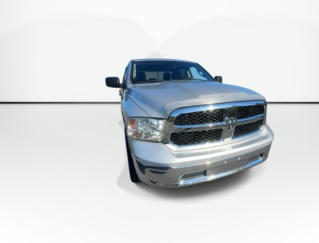 2018 Ram 1500 SLT | Crew | 4x4 | USB