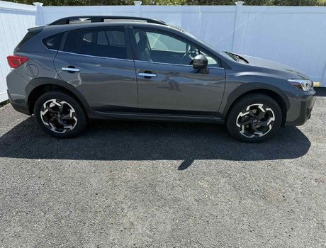 2021 Subaru Crosstrek Limited | SunRoof | Cam | USB| Warranty to 2026
