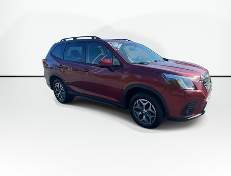 2022 Subaru Forester Touring | Roof | Cam | USB | Warranty to 2027