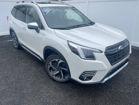 2023 Subaru Forester Premier | Nav | Sunroof | Dual X-Mode | Htd Seats