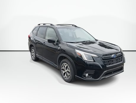 2023 Subaru Forester Touring | Sunroof |Cam | Warranty to 2028