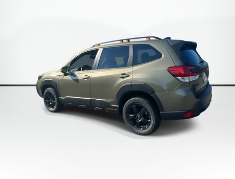 2024 Subaru Forester Wilderness | All Weather Seats | Roof | Htd Whee