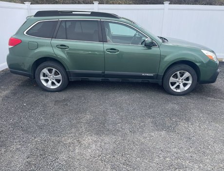 2014 Subaru Outback 2.5i w/Limited & EyeSight | Leather | SunRoof |