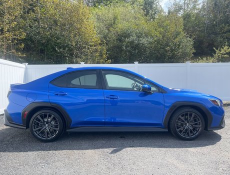 2023 Subaru WRX Sport | Roof | 6Spd | CAM | USB| Warranty to 2028