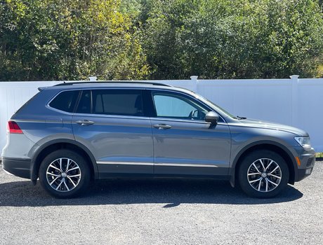 2021 Volkswagen Tiguan Comfortline | Leather | Sunroof | Nav | Cam | USB