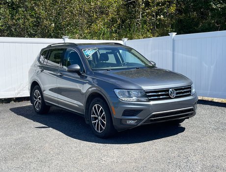 2021 Volkswagen Tiguan Comfortline | Leather | Sunroof | Nav | Cam | USB
