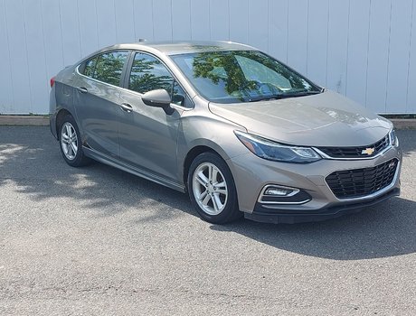 2018 Chevrolet Cruze LT | Cam | Bluetooth | HtdSeat | Keyless | RmtStrt