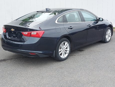 2017 Chevrolet MALIBU LT | Cruise | Bluetooth | USB | Aux | XM