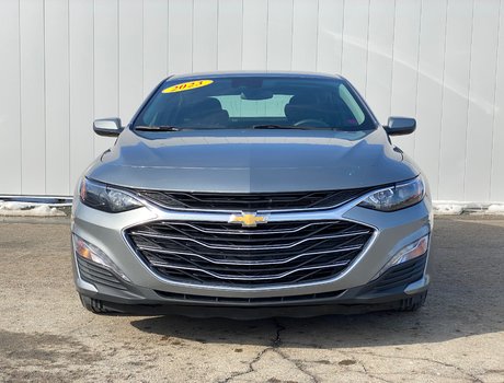 2023 Chevrolet Malibu 1LT | Cam | USB | HtdSeats | Warranty to 2028