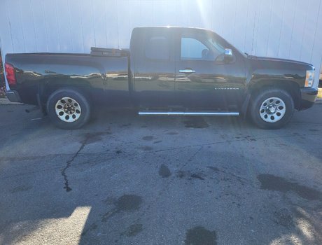 2010 Chevrolet Silverado 1500 LS Cheyenne Edition | Keyless | Cruise | TowPkg