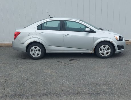 2012 Chevrolet Sonic LS | AutoLights | Tilt | AM/FM Radio | PwrLocks