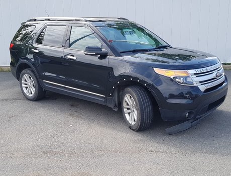 2015 Ford Explorer XLT | USB | PwrTailgate | XM | Keyless Entry