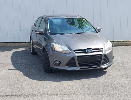 2012 Ford Focus Titanium | HtdSeats | Keyless | USB | XM Radio