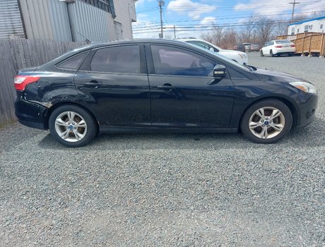 2013 Ford FOCUS SE | Cruise | Aux | CD | PwrWindows