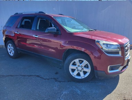 2016 GMC Acadia SLE | AWD | Cam | XM | 7-Pass | HtdSeats | PwrGate