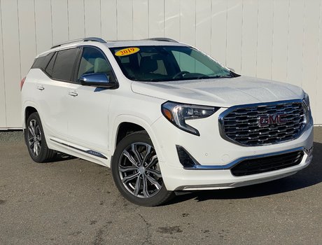 2019 GMC Terrain Denali | Leather | SunRoof | Nav | Cam | USB | XM