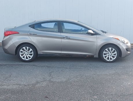 2011 Hyundai Elantra GL | HtdSeats | Bluetooth | PwrDoors | Aux | USB