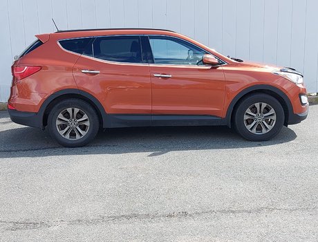 2014 Hyundai Santa Fe Sport Luxury | Lthr | Roof | HtdSeats | Cam | Bluetooth