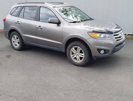 2012 Hyundai Santa Fe GL | USB | HtdSeats | Bluetooth | XM | Keyless