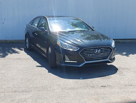 2019 Hyundai Sonata Hybrid Preferred | Cam | USB | HtdSeat | Warranty to 2027