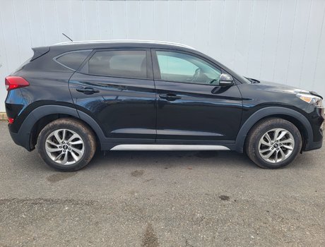 2017 Hyundai Tucson Premium | Cam | USB | HtdSeats | Bluetooth