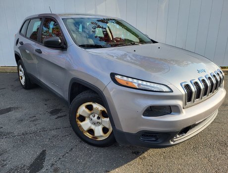 2016 Jeep Cherokee Sport | USB | Bluetooth | Keyless | Cruise