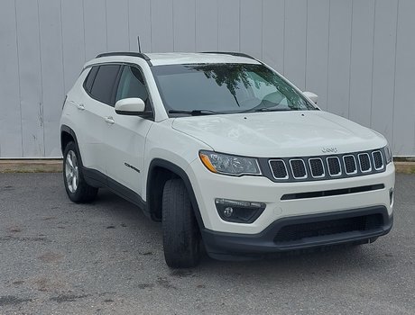2018 Jeep Compass North | Keyless | XM | Bluetooth | USB | Rails