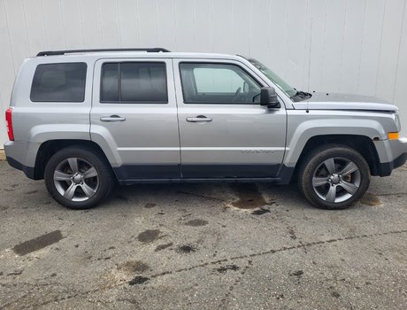 2015 Jeep Patriot High Altitude 4x4 | Leather | SunRoof | USB | XM