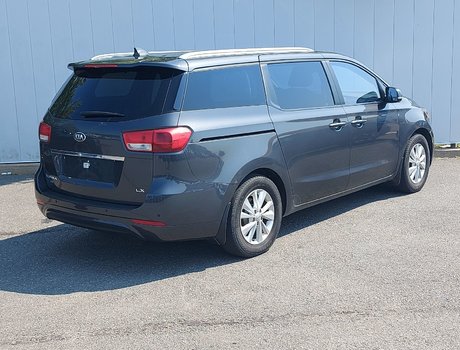 2016 Kia Sedona LX | Cam | HtdSeat | Bluetooth | USB | AC | Aux