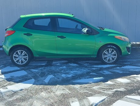 2012 Mazda Mazda2 GX | PwrWindows | Tilt | AM/FM | CD