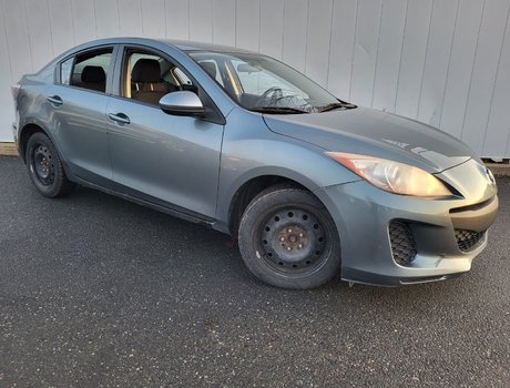 2013 Mazda Mazda3 GX | 5-Spd | USB | CD | Keyless | PwrWindows