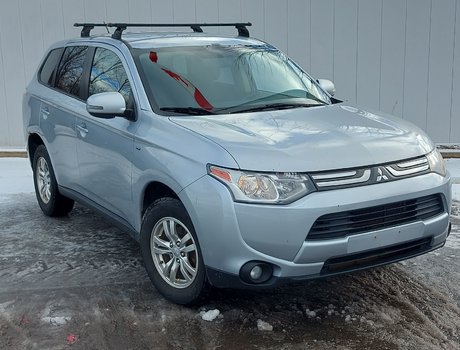 2014 Mitsubishi Outlander SE | HtdSeats | Cruise | Cam | USB